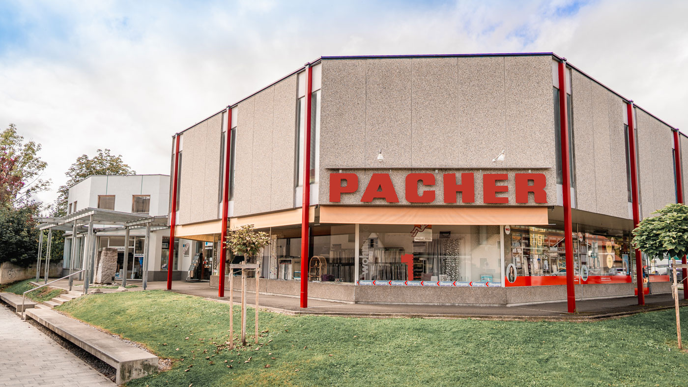 pacher_komplett_aussen-1400-color